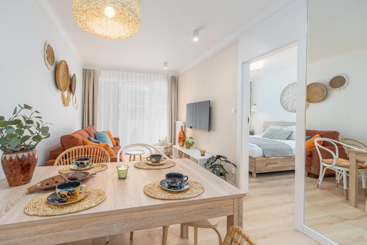 Bellmi Apartamenty - Parking Gratis, Plaza 5Min, Komfort I Relaks 코워브제크 외부 사진
